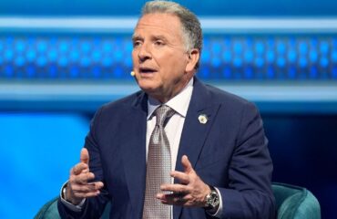 Στιβ Γουίτκοφ: «Οι Ιρανοί υπερηφανεύτηκαν ότι διέθεταν αρκετό ουράνιο για να φτιάξουν 11 πυρηνικές βόμβες»