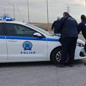 Χειροπέδες σε 40χρονο Γεωργιανό για κλοπή καλωδίων χαλκού 70 κιλών στην Θεσσαλονίκη