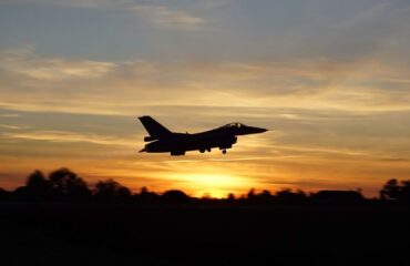 Άνοιξε ο εναέριος χώρος της Κύπρου μετά την κατάρριψη του drone της Χεζμπολάχ από τα ελληνικά F-16