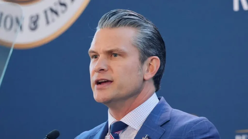 Π.Χέγκσεθ για Ιράν: Από εδώ και πέρα θα βλέπουν μόνο «την αεροπορική ισχύ των ΗΠΑ και του Ισραήλ»