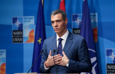 Π.Σάντσεθ: «Δεν μπορείτε να παίζετε ρωσική ρουλέτα με τη μοίρα εκατομμυρίων ανθρώπων»