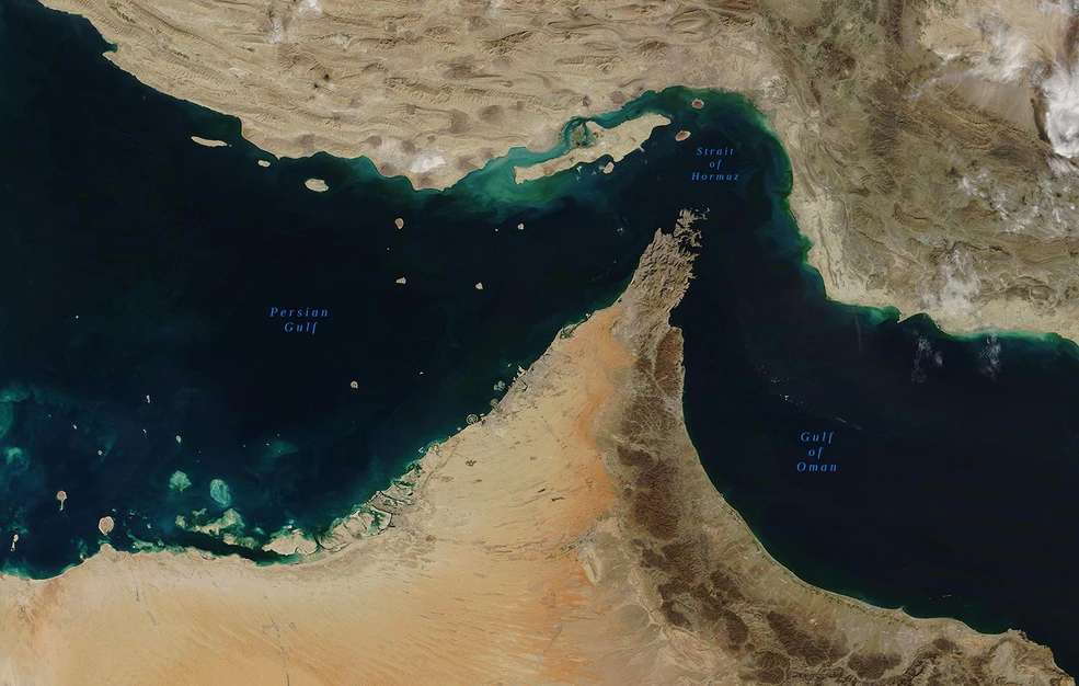 Ιράν: Μπορεί να «παγώσει» τη διέλευση από τα στενά του Ορμούζ για μήνες – Παράγει έως και 10.000 drones