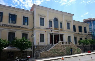 Λαμία: Στον πατέρα η επιμέλεια του 10χρονου παιδιού με αυτισμό που εγκαταλείφθηκε από τη μητέρα του στα δικαστήρια