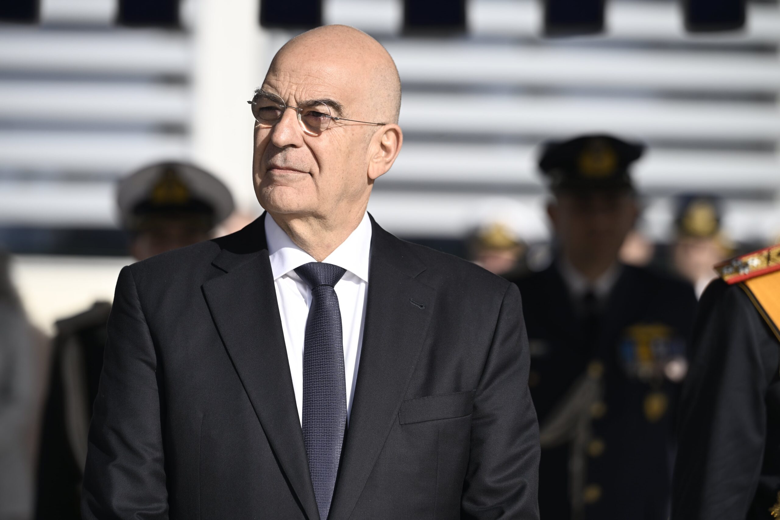 Τηλεφωνική επικοινωνία Ν.Δένδια με τον υπουργό Άμυνας των ΗΑΕ