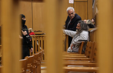 Χρυσή Αυγή: Την επόμενη εβδομάδα η απόφαση του δικαστηρίου για ποινές – «Αγώνας δρόμου» για τα ελαφρυντικά