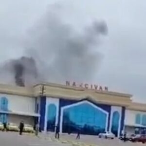 Ιρανικά drones τύπου Shahed και πύραυλοι χτύπησαν στο αεροδρόμιο του Αζερμπαϊτζάν (βίντεο)