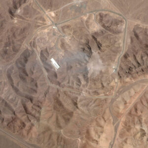 Αεροπορικές επιδρομές των ΗΠΑ κατέστρεψαν μεγάλη ιρανική υπόγεια εγκατάσταση αποθήκευσης πυραύλων στο Μπουσέρ