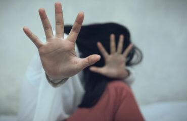 Ρόδος: Μητέρα κακοποιούσε την 30χρονη κόρη της που πάσχει από αυτισμό και μέτρια νοητική υστέρηση