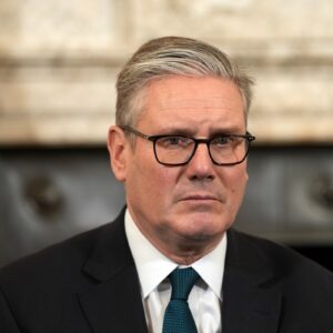 Κ.Στάρμερ: Aνακοίνωσε την αποστολή επιπλέον ελικοπτέρων Wildcat στην Κύπρο και τεσσάρων Typhoon στο Κατάρ