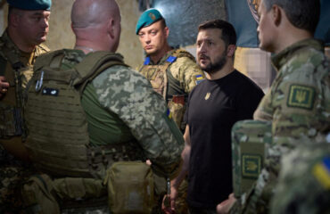 Φωτιά και στην Ευρώπη θέλει να βάλει ο Β.Ζελένσκι: «Θα επιτεθώ στην Ουγγαρία αν δεν ξεμπλοκάρει τα 90 δις. ευρώ»!