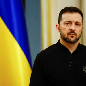 Β.Ζελένσκι: «Ξήλωσε» τον επικεφαλής της SBU – «Πιάστηκε» να δωροδοκείται για 320.000 δολάρια