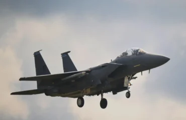 Η CENTCOM διαψεύδει την κατάρριψη του F-15 αλλά οι Ιρανοί επιμένουν πως όντως έγινε