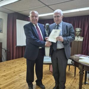 Βράβευση του γνωστού ερευνητή Γιώργου Τσούκαλη από την Ένωση Ελλήνων Λογοτεχνών