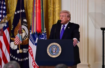 Τελεσίγραφο Ν.Τραμπ στο Ιράν: «Χάσατε το Ναυτικό σας – Παραδοθείτε πριν πεθάνετε» (βίντεο)