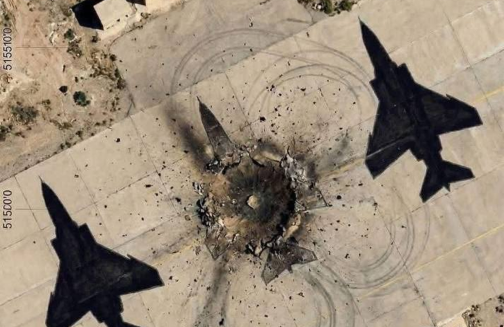 Κινεζικά ΜΜΕ: «Πέφτουν στην παγίδα οι Αμερικανοί – Χτυπούν ζωγραφιές και όχι αληθινά ιρανικά F-14» (βίντεο)