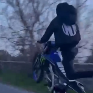 Συνελήφθη 30χρονος αλλοδαπός για επικίνδυνες σούζες με τη μηχανή του: Αναρτούσε τις «μαγκιές» του στα social media