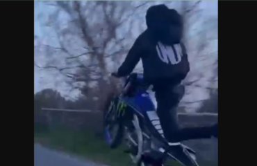 Συνελήφθη 30χρονος αλλοδαπός για επικίνδυνες σούζες με τη μηχανή του: Αναρτούσε τις «μαγκιές» του στα social media