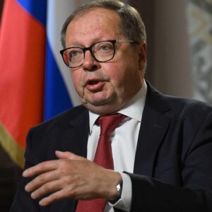 Ρώσος πρέσβης στη Βρετανία: «Η Ρωσία δεν είναι ουδέτερη στον πόλεμο – Στηρίζουμε το Ιράν»