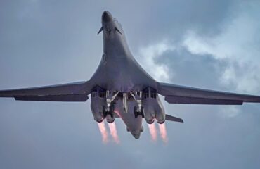 Βομβαρδιστικά B-1 των ΗΠΑ μεταφέρονται σε βρετανική βάση της RAF (βίντεο)