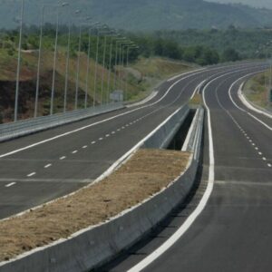 Εγνατία Οδός: Φορτηγό διακομιδής ψυκτικού αερίου έπιασε φωτιά