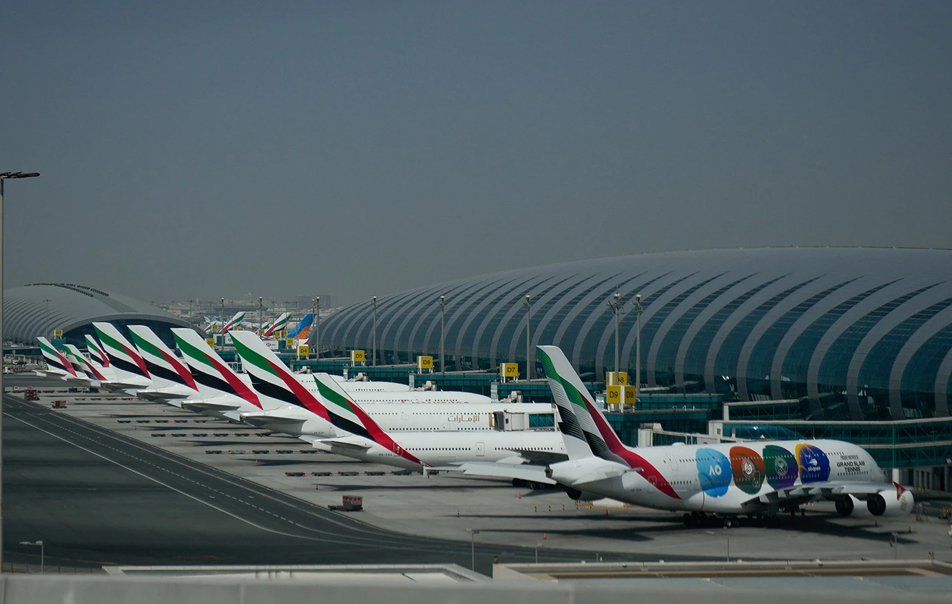 Ντουμπάι: Στις 18:00 αναχώρησε η πτήση επαναπατρισμού με 400 Έλληνες – Αναμένεται και δεύτερη στις 18:45