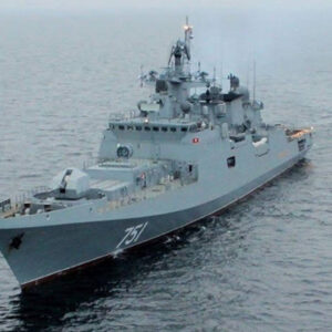 Ουκρανικά drones κτύπησαν την ρωσική φρεγάτα Admiral Essen στο Νοβοροσίσκ