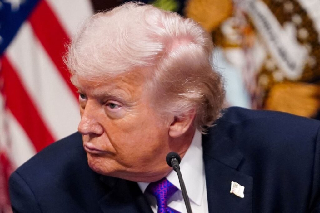 Ν.Τραμπ: «Δεν χτυπήσαμε εμείς το σχολείο – Οι Ιρανοί το έκαναν»