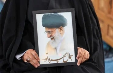 Τεχεράνη: «Το όνομα του Χαμενεΐ ως ηγέτη του Ιράν θα συνεχιστεί»