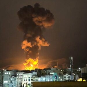 Υπουργός Ενέργειας ΗΠΑ: «Δεν κτυπήσαμε την πετρελαϊκή βιομηχανία του Ιράν – Δεν επιτιθόμαστε στον ενεργειακό τομέα»