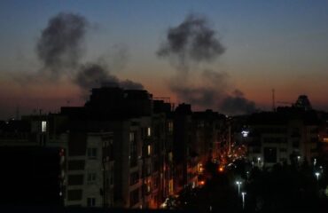 Ισραηλινός Στρατός: «Εξαπολύσαμε μπαράζ επιθέσεων κατά έξι στρατιωτικών βάσεων στο Ιράν»