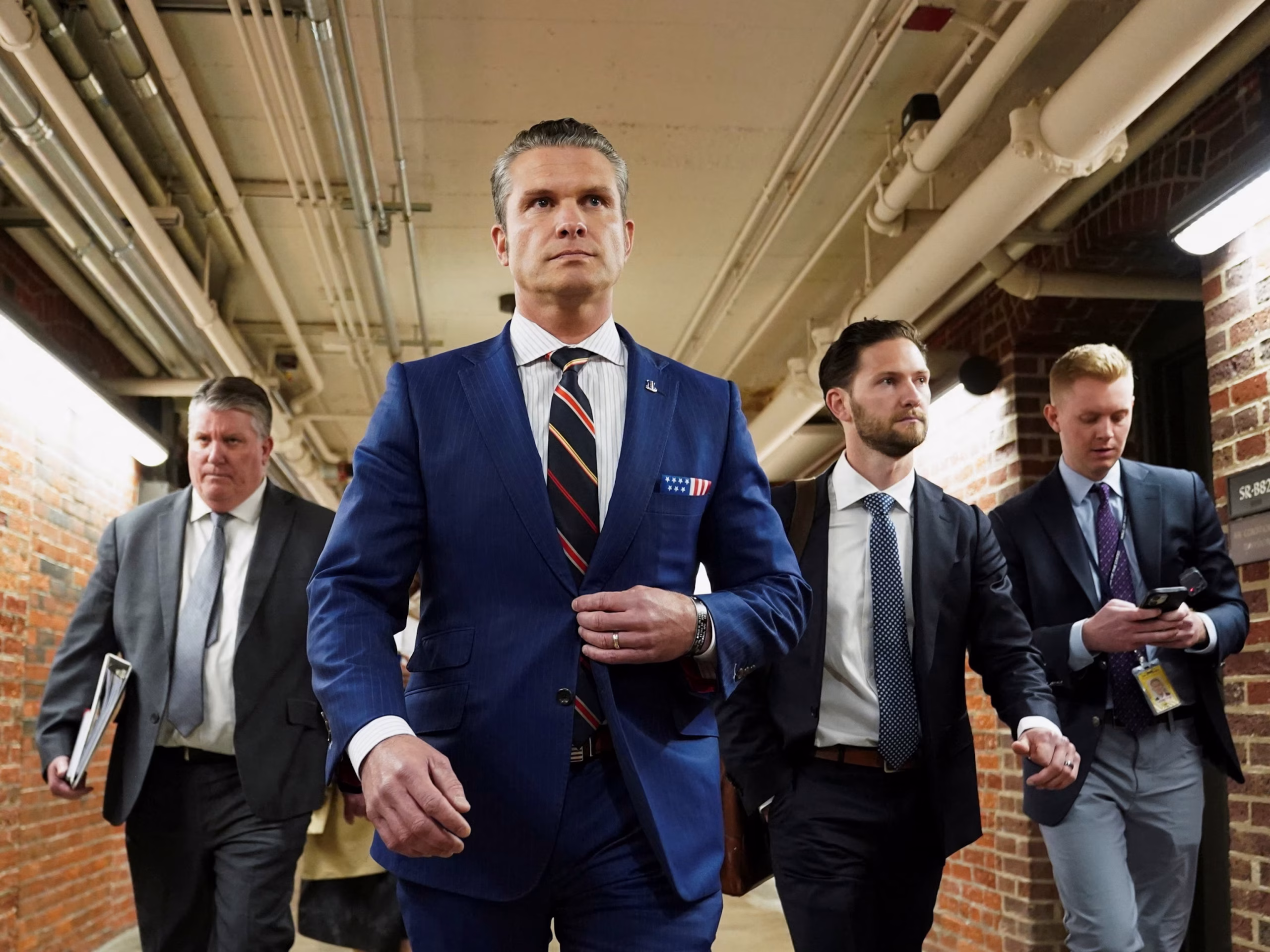 Πιτ Χέγκσεθ για το Ιράν: «Πολεμάμε για να νικήσουμε – Ο Ν.Τραμπ θα βάλει τους όρους και κανείς άλλος» (βίντεο)