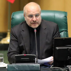 Επιμένει ο πρόεδρος του ιρανικού  κοινοβουλίου: «Δεν θέλουμε εκεχειρία – Θέλουμε να τιμωρήσουμε τους εχθρούς»