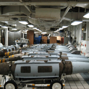 ΗΠΑ: Στα 5,6 δισ.$ το κόστος των πυρομαχικών μόνο για τις δύο πρώτες ημέρες του πολέμου με το Ιράν!