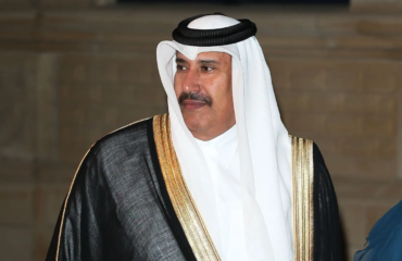 Πρώην πρωθυπουργός του Κατάρ: «Μόλις κηρύξουμε πόλεμο στο Ιράν οι ΗΠΑ θα αποσυρθούν για να σκοτωθούμε μεταξύ μας»