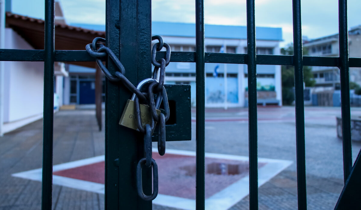 62χρονος καθηγητής την «πλήρωσε» για το ξύλο που έδωσε ο γιος του: Ξυλοκοπήθηκε άγρια από τον αδελφό του θύματος