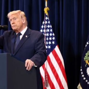 Ν.Τραμπ: «Είναι πιθανό να είμαι πρόθυμος να συνομιλήσω με το Ιράν»