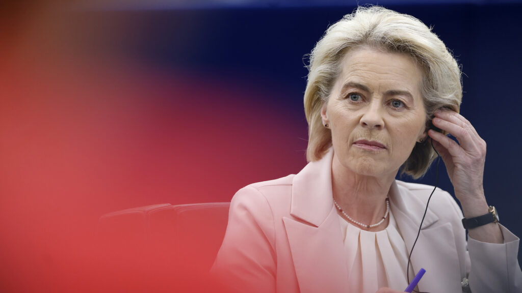 Ούρσουλα φον ντερ Λάιεν: Ανακοίνωσε πως η ΕΕ διαθέτει 100 εκατομμύρια ευρώ σε ανθρωπιστική βοήθεια στον Λίβανο