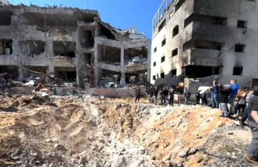 Οι μεγάλες πόλεις του Ισραήλ έχουν πληγεί βαριά και ο υπουργός Άμυνας της χώρας λέει ότι «Κερδίζουμε»!