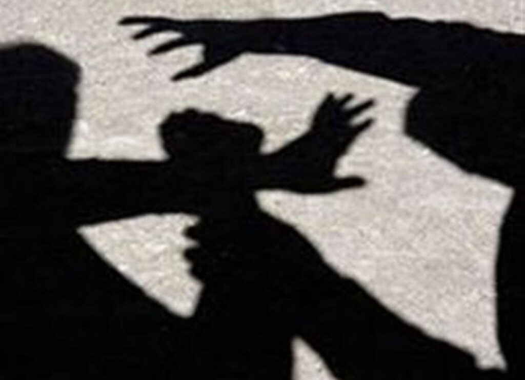 Τραγωδία στις ΗΠΑ: 12χρονη υπέστη εγκεφαλική βλάβη και πέθανε μετά από καβγά με κοπέλα στον δρόμο (βίντεο)