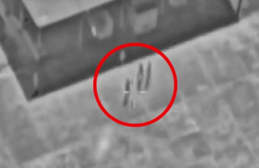 Βίντεο: Η στιγμή που οι IDF εξοντώνουν Ιρανούς στρατιώτες λίγο πριν εκτοξεύσουν drones κατά του Ισραήλ