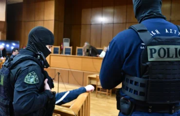 Αυλαία στη δίκη της Χρυσής Αυγής στο Εφετείο: Ίδιες ποινές στο διευθυντήριο της οργάνωσης