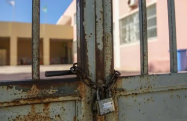 Κρήτη: Έφτιαξαν εκρηκτικό μηχανισμό με οδηγίες από το TikTok και…τον πυροδότησαν στο σχολείο 9βίντεο)