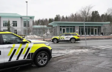 Όσλο: Συνελήφθησαν τρία άτομα ως ύποπτοι τρομοκρατικής επίθεσης στην πρεσβεία των ΗΠΑ