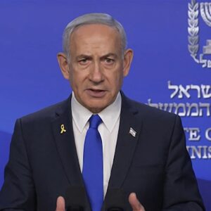 Ο Μ.Νετανιάχου δίνει συνέντευξη την στιγμή που βομβαρδίζουν την Τεχεράνη