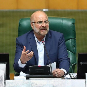 Πρόεδρος ιρανικού κοινοβουλίου: «Θα γεμίσουμε τον Περσικό Κόλπο με το αίμα των εισβολέων»