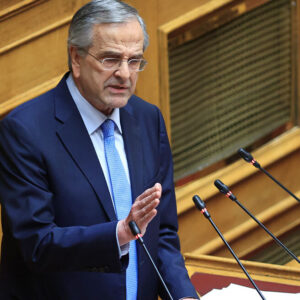 Α.Σαμαράς κατά Κ.Μητσοτάκη: «Δεν υπάρχουν επαγγελματίες ανησυχούντες αλλά ερασιτέχνες εφησυχασμένοι»