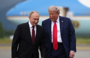 Ο Ντ.Τραμπ απέρριψε πρόταση του Πούτιν να μεταφερθεί το ιρανικό εμπλουτισμένο  ουράνιο στη Ρωσία