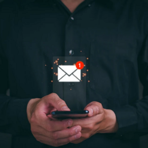 Νέα απάτη: Eπιτήδειοι στέλνουν παραπλανητικά SMS για δήθεν ενημέρωση από τον e-ΕΦΚΑ – Τι συνιστούν οι Αρχές