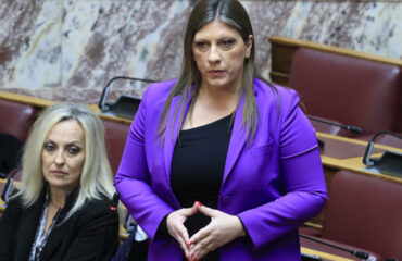 Ένταση στη Βουλή με προσβλητικούς χαρακτηρισμούς κατά βουλευτών της ΝΔ από τη Ζ.Κωνσταντοπούλου