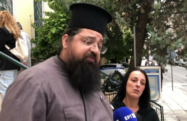 Πατέρας 14χρονης που πέθανε μετά από επέμβαση: «Πήγαμε με γεμάτη αγκαλιά και φύγαμε με φέρετρο»